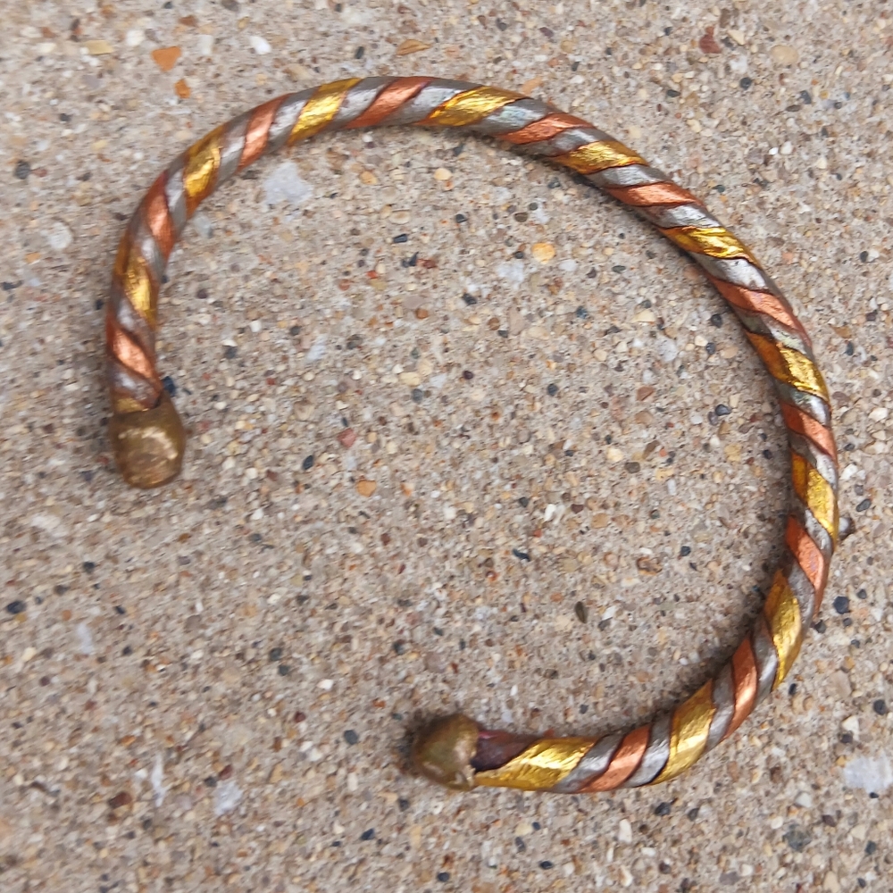 Men's vintage brass and copper bangle